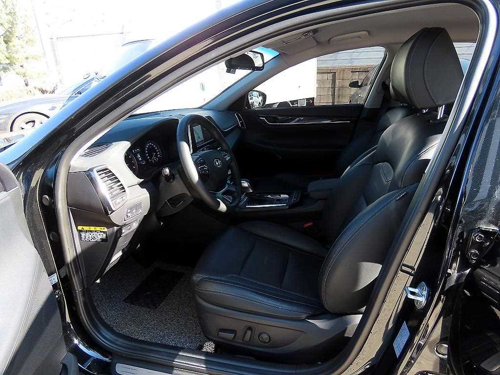 HYUNDAI Grandeur - Vista 5