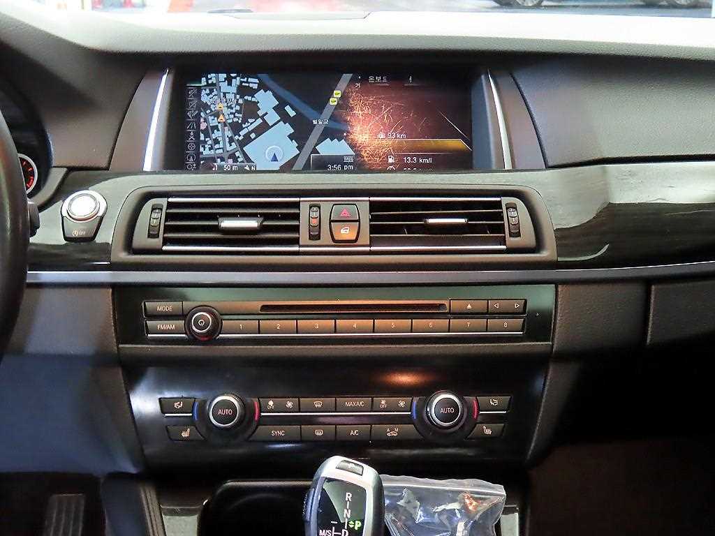 BMW 5 Series - Vista 11