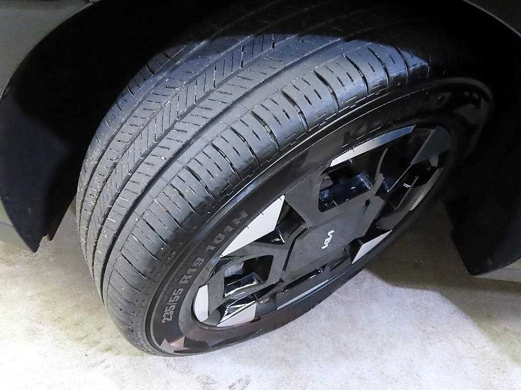 KIA Carnival 2024 Negro - Importación desde Corea - HF Imports Iquique - Foto 20