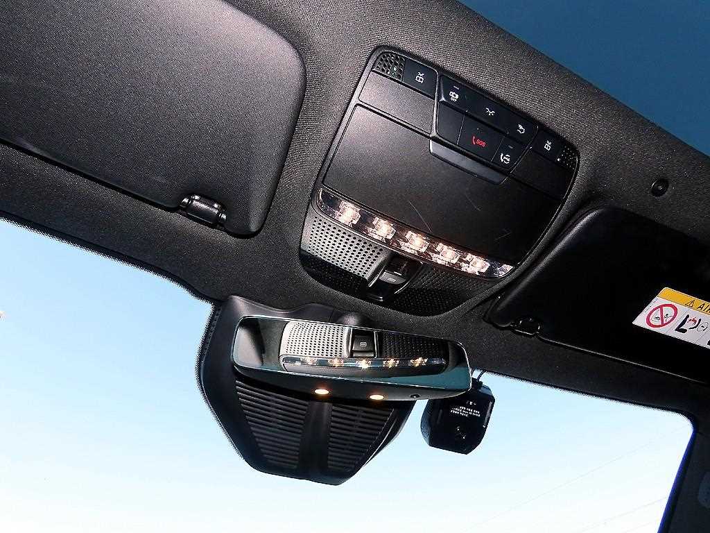 Mercedes Benz GLC Class 2021 Blanco - Importación desde Corea - HF Imports Iquique - Foto 15