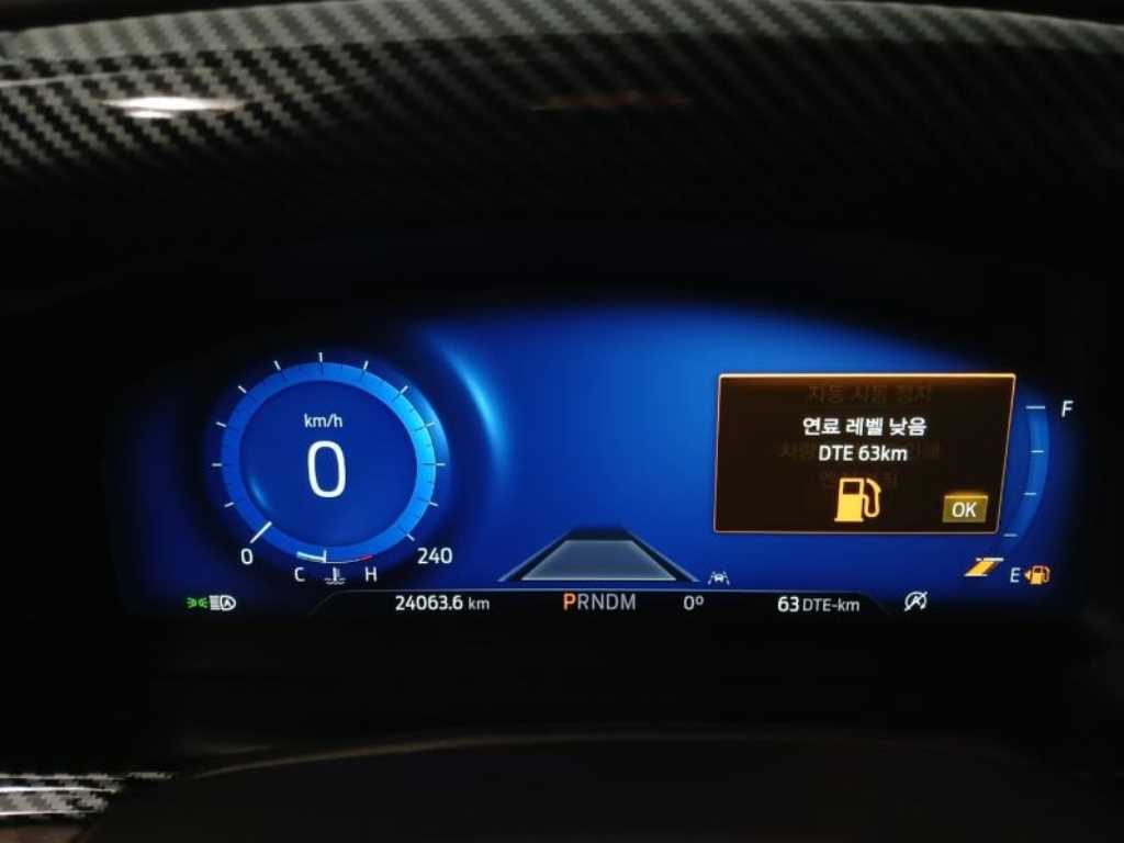 Ford Explorer - Vista 10