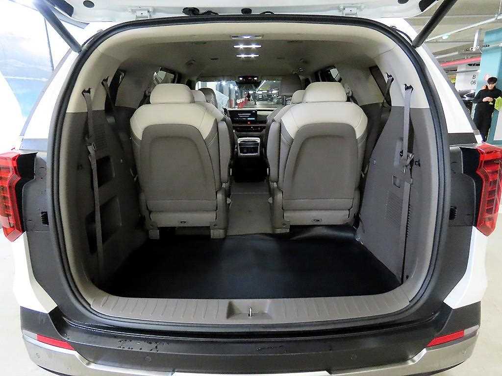 KIA Carnival 2025 Blanco - Importación desde Corea - HF Imports Iquique - Foto 15