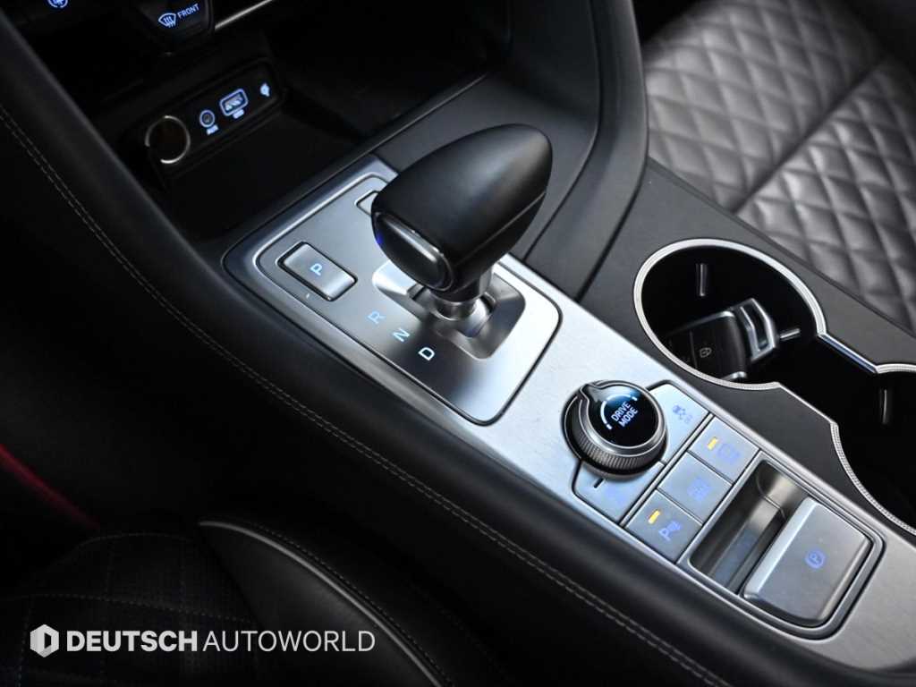 Genesis G70 - Vista 9