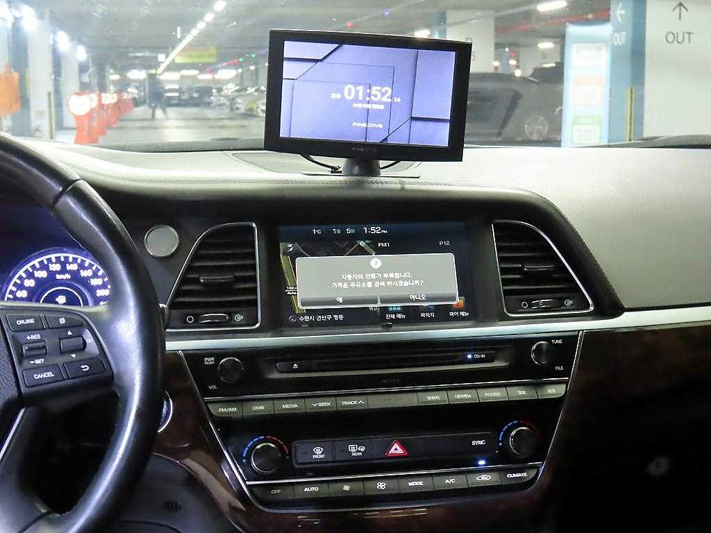 HYUNDAI Aslan - Vista 11