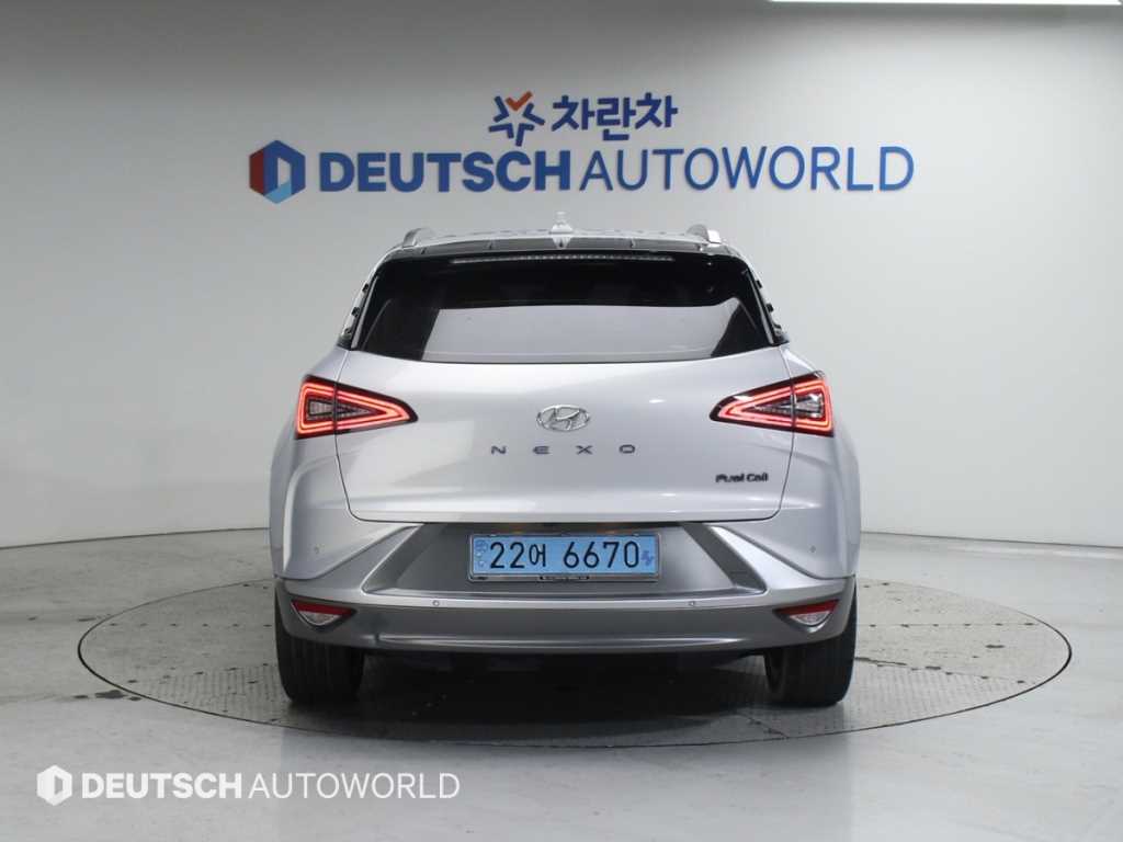 HYUNDAI Nexo - Vista 4