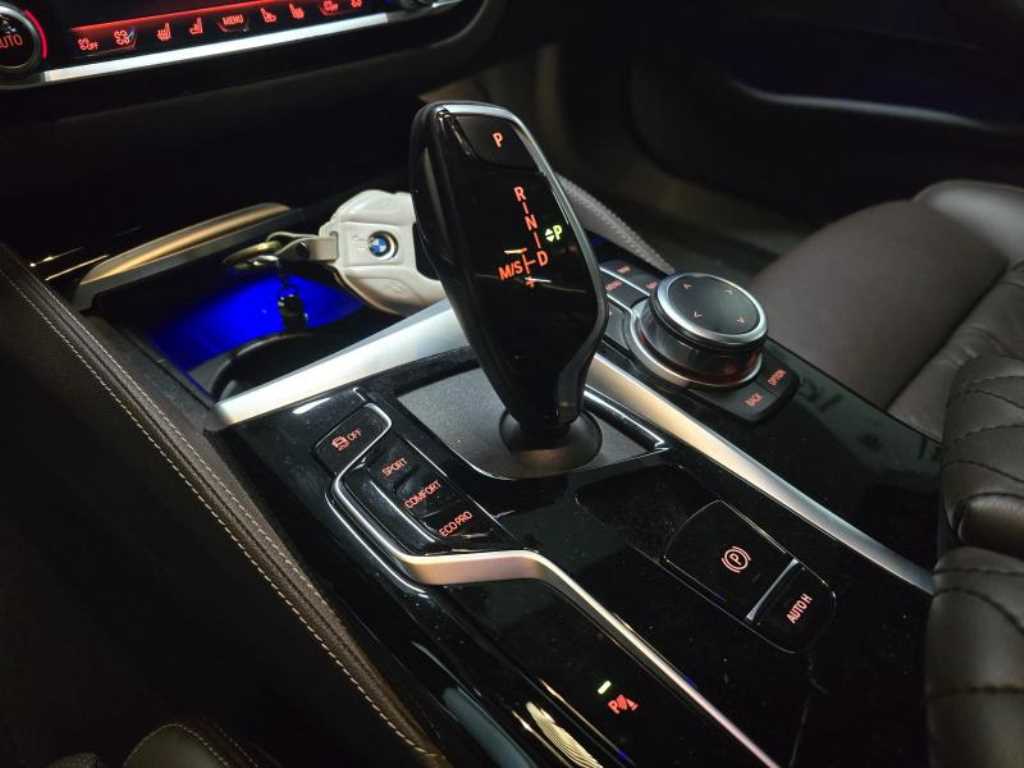 BMW 5 Series - Vista 11