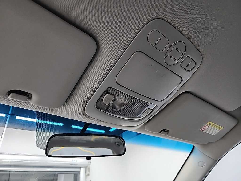 KIA Carnival 2010 Gris - Importación desde Corea - HF Imports Iquique - Foto 13