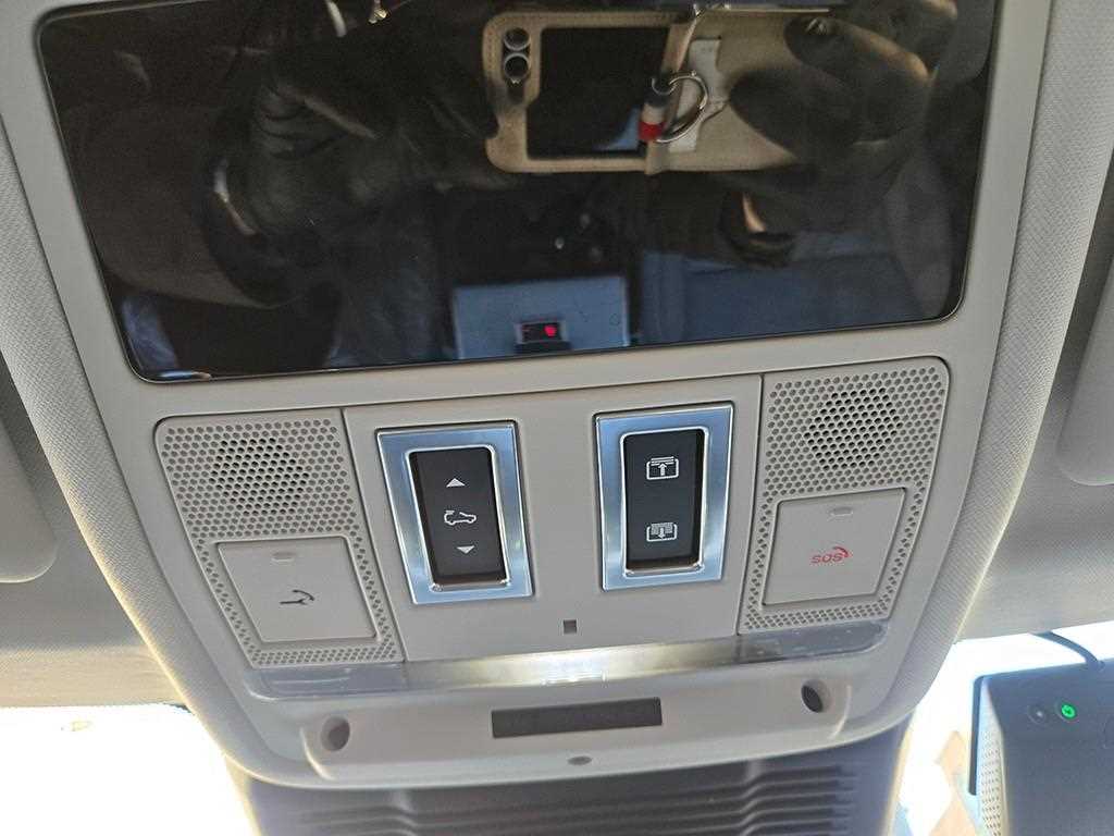 Land Rover Range Rover Bike 2025 Negro - Importación desde Corea - HF Imports Iquique - Foto 13