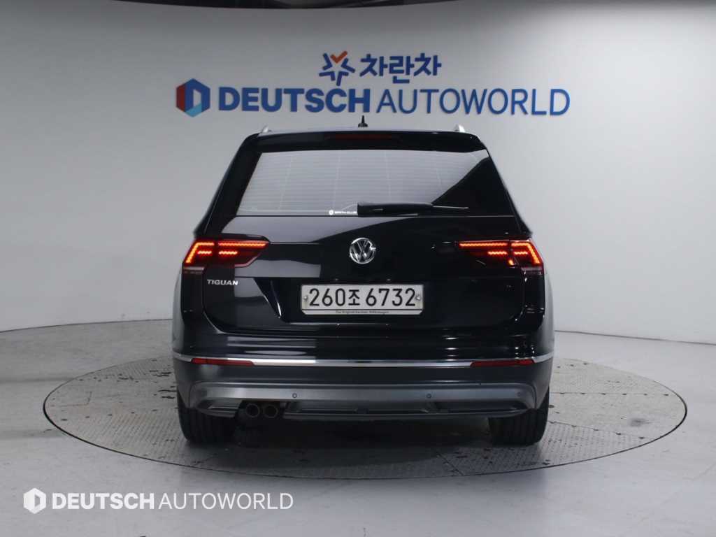 Volkswagen Tiguan - Vista 4