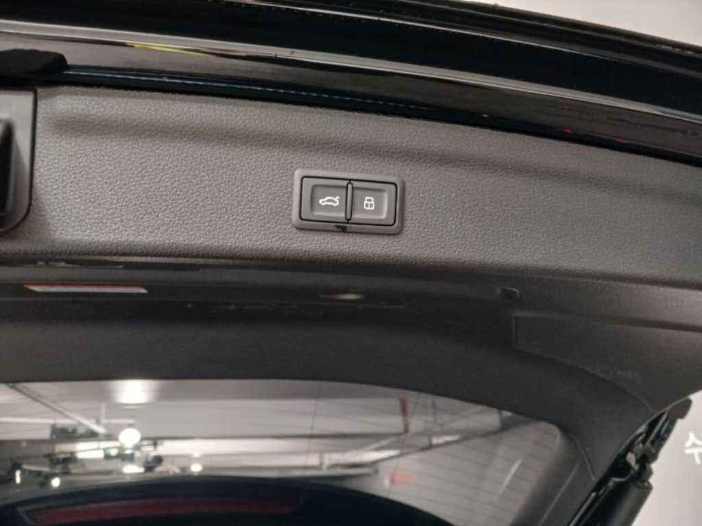 Audi Q3 2025 Negro - Importación desde Corea - HF Imports Iquique - Foto 17