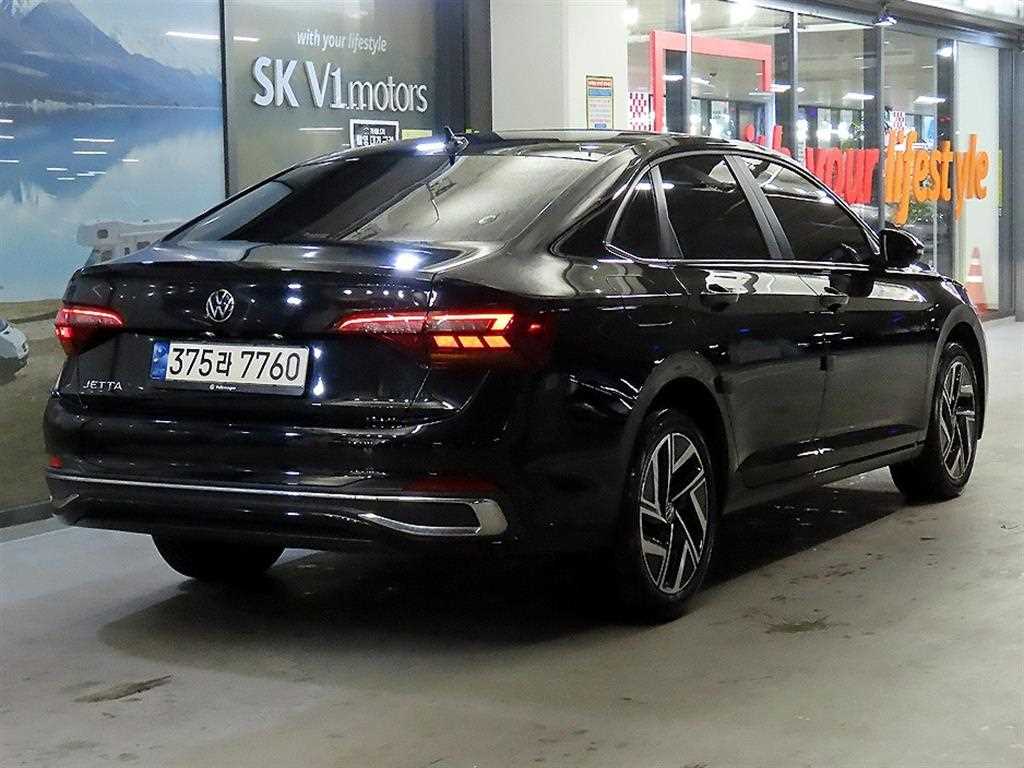 Volkswagen Jetta - Vista 4