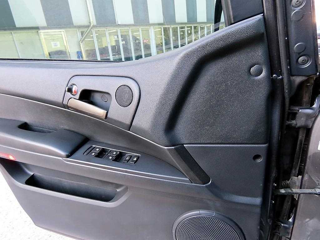 Ssangyong Korando - Vista 11