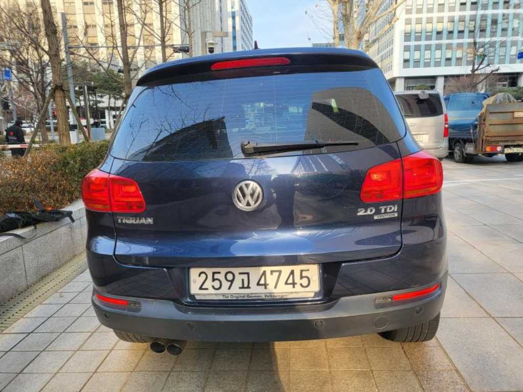 Volkswagen Tiguan - Vista 3