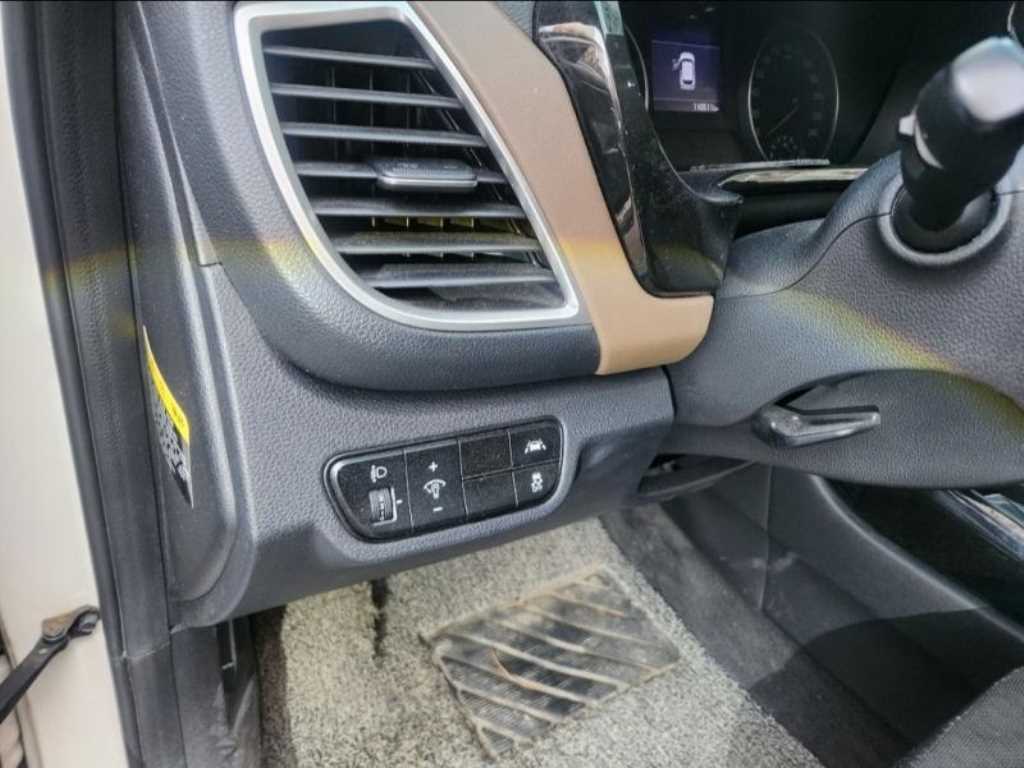 KIA Seltos - Vista 4