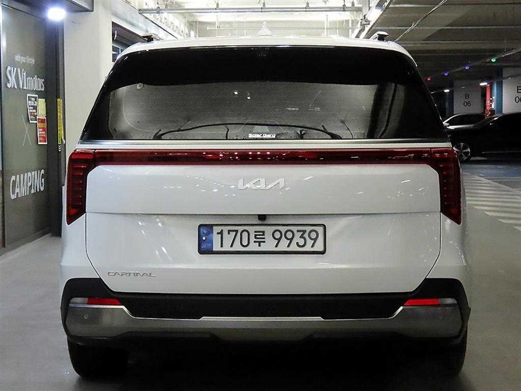 KIA Carnival - Vista 5