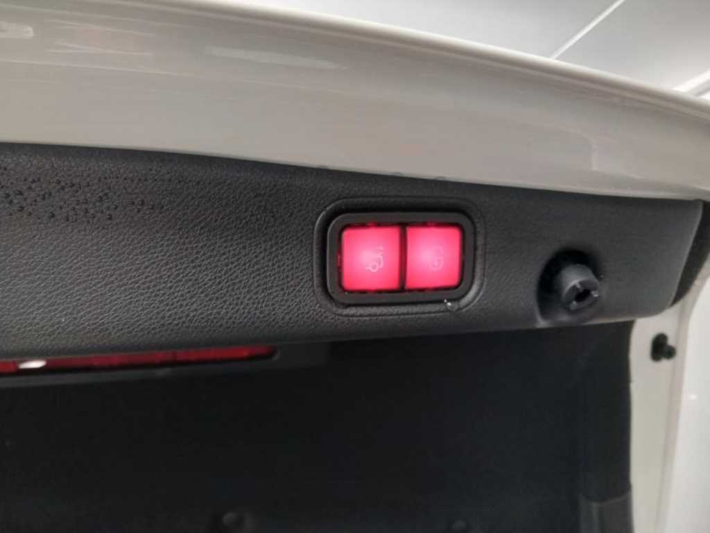 Mercedes Benz E class 2022 Blanco - Importación desde Corea - HF Imports Iquique - Foto 17