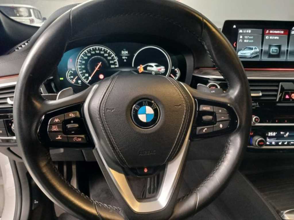 BMW 5 Series - Vista 12