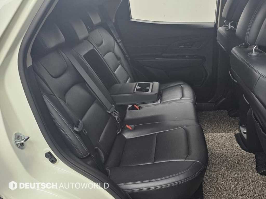 Ssangyong Korando - Vista 12