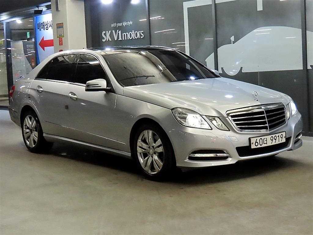 Mercedes Benz E class 2011 Gris - Importación desde Corea - HF Imports Iquique - Foto 1