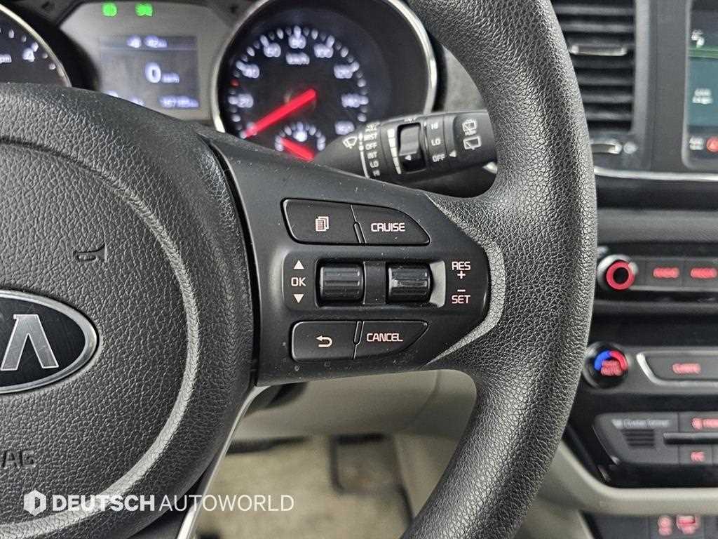KIA Carnival 2019 Blanco - Importación desde Corea - HF Imports Iquique - Foto 18