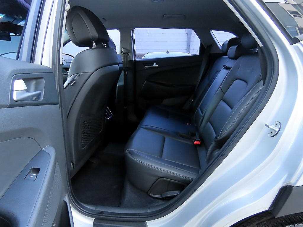 HYUNDAI Tucson - Vista 6