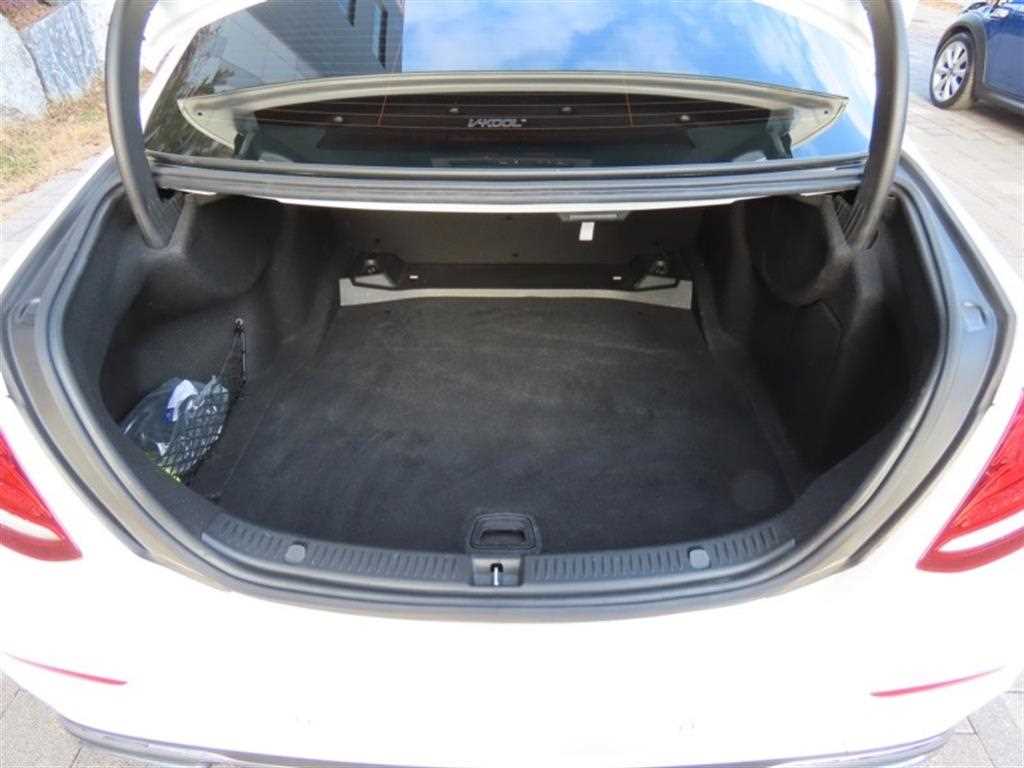 Mercedes Benz E class 2017 Blanco - Importación desde Corea - HF Imports Iquique - Foto 17