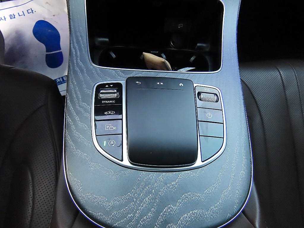 Mercedes Benz CLS Class 2021 Blanco - Importación desde Corea - HF Imports Iquique - Foto 13