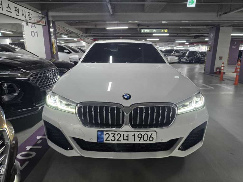 BMW 5 Series 2022 - Importación desde Corea - HF Imports Iquique - Foto 1