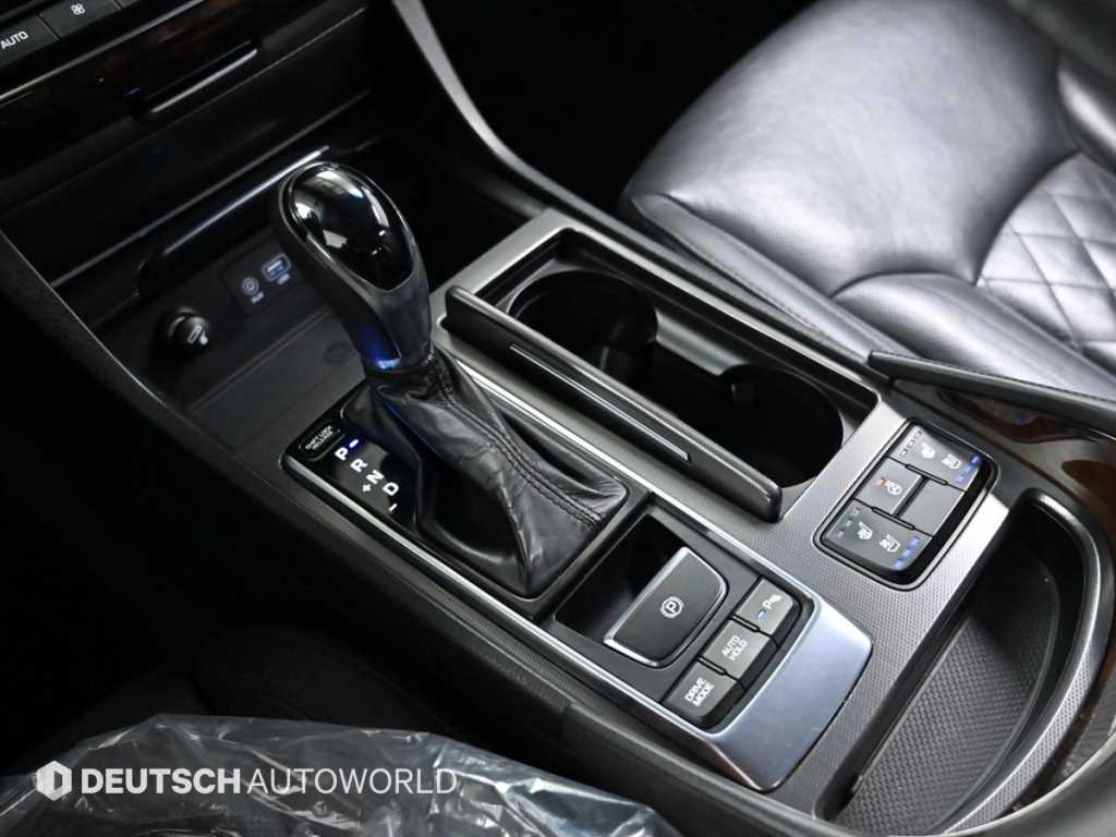 HYUNDAI Aslan - Vista 9