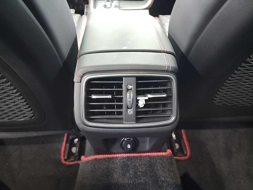 Genesis G70 2019 Rojo - Importación desde Corea - HF Imports Iquique - Foto 13