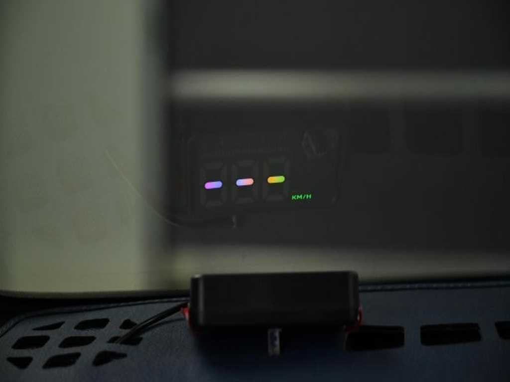 KIA Carnival 2016 - Importación desde Corea - HF Imports Iquique - Foto 17