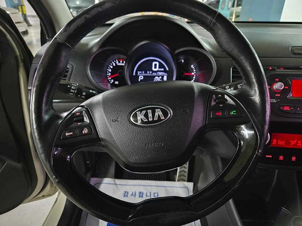 KIA Morning - Vista 8