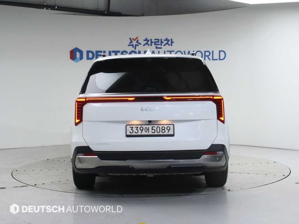 KIA Carnival - Vista 4