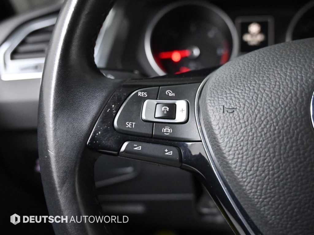 Volkswagen Tiguan 2020 Negro - Importación desde Corea - HF Imports Iquique - Foto 18