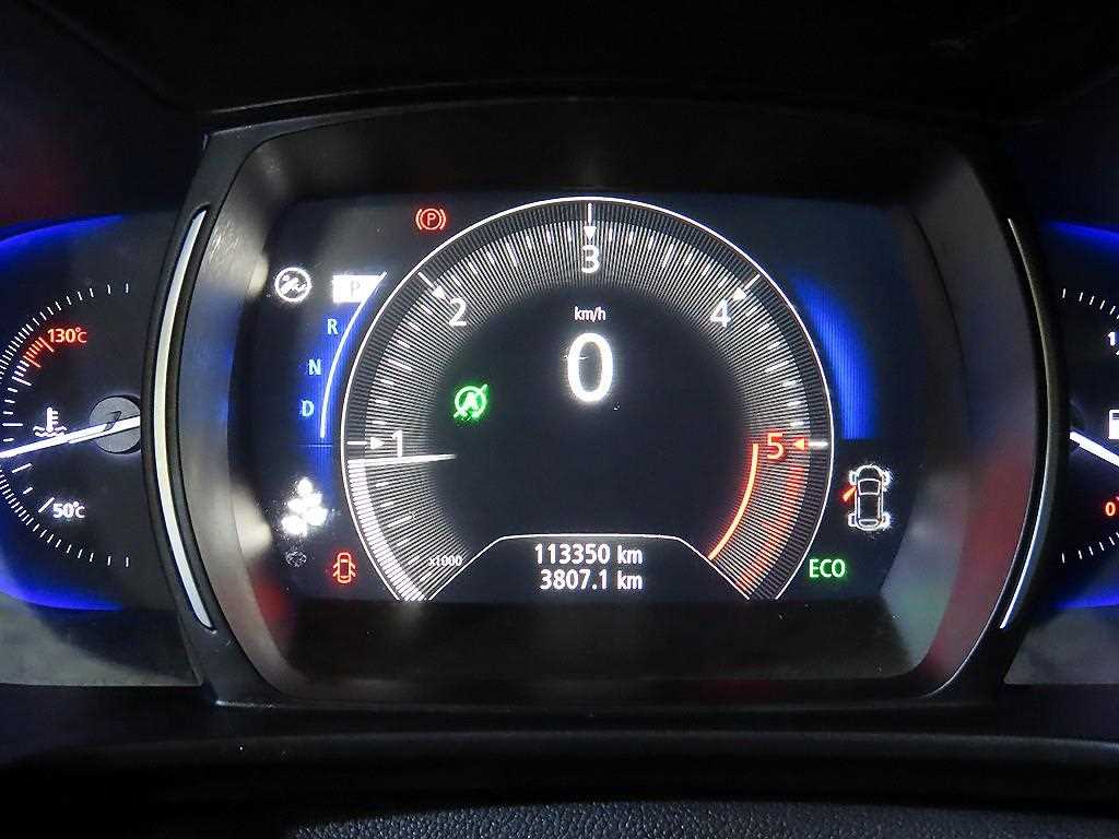 SAMSUNG QM6 - Vista 9