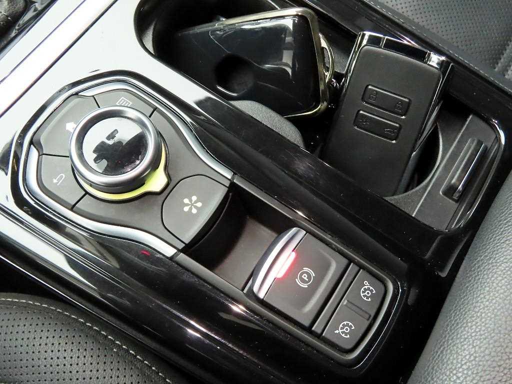 SAMSUNG SM6 - Vista 12