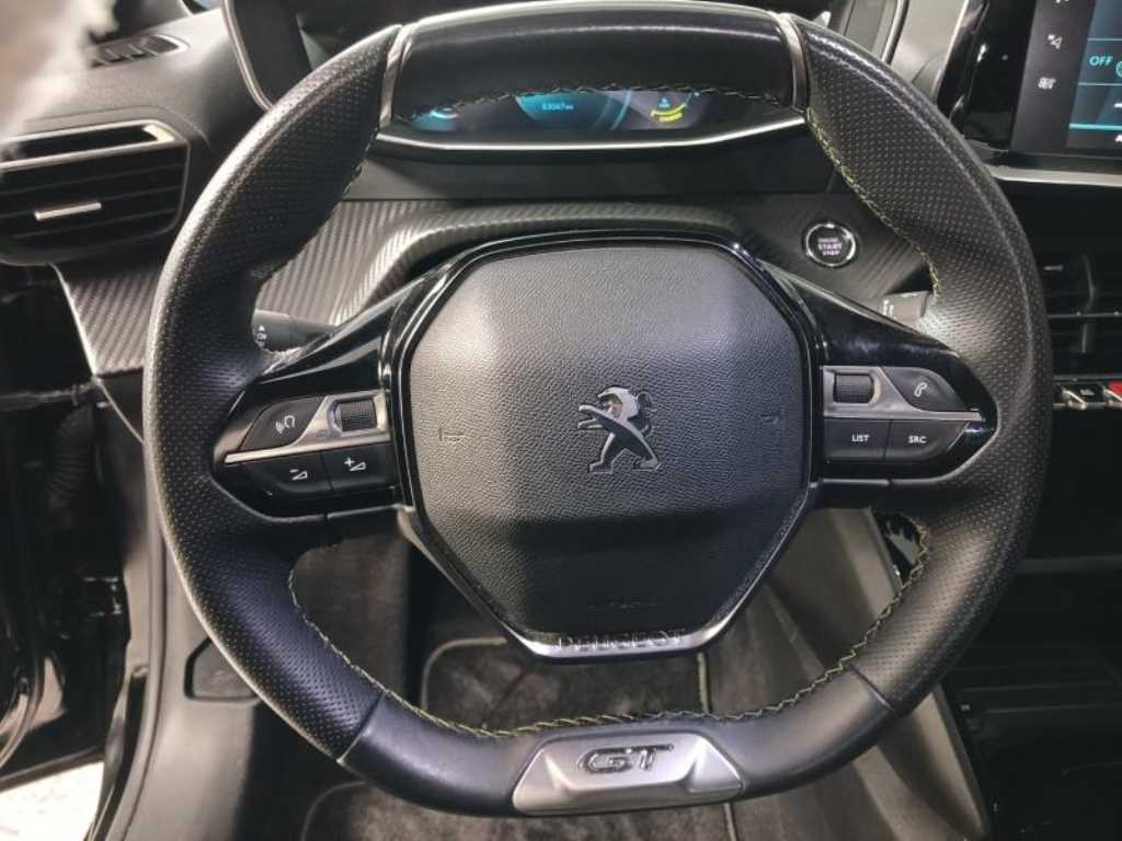 Peugeot 208 - Vista 11