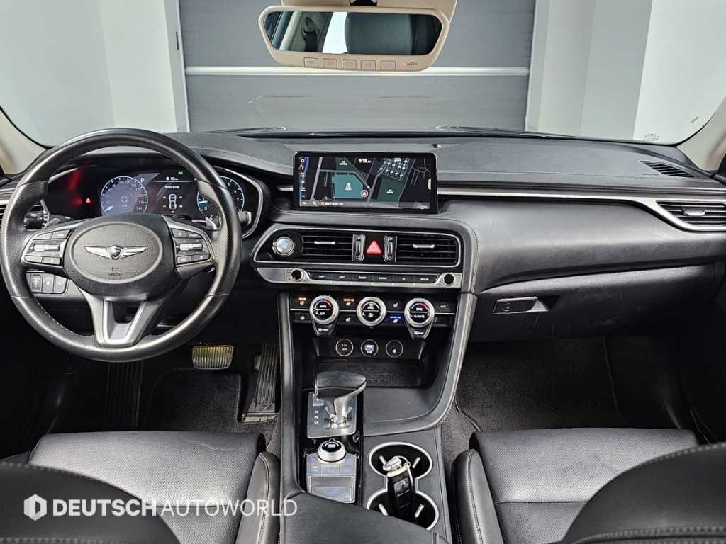 Genesis G70 - Vista 7