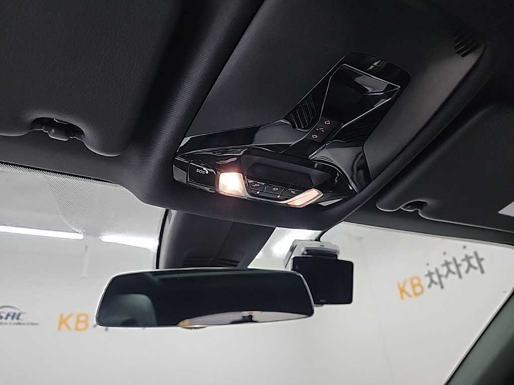 BMW 1 series 2023 Blanco - Importación desde Corea - HF Imports Iquique - Foto 16