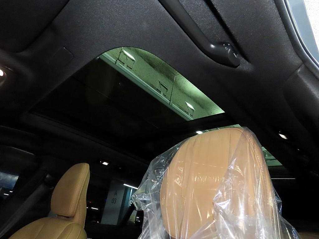 Volvo V60 2025 Gris - Importación desde Corea - HF Imports Iquique - Foto 15