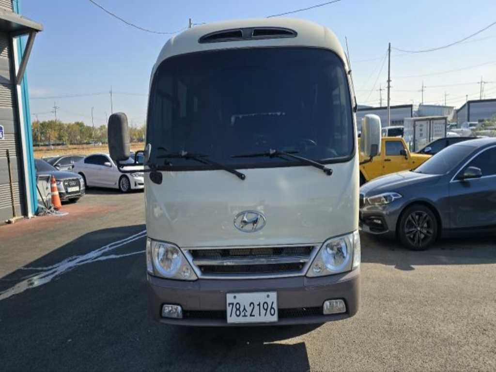 medium and large bus Hyundai bus 2009 - Importación desde Corea - HF Imports Iquique - Foto 1
