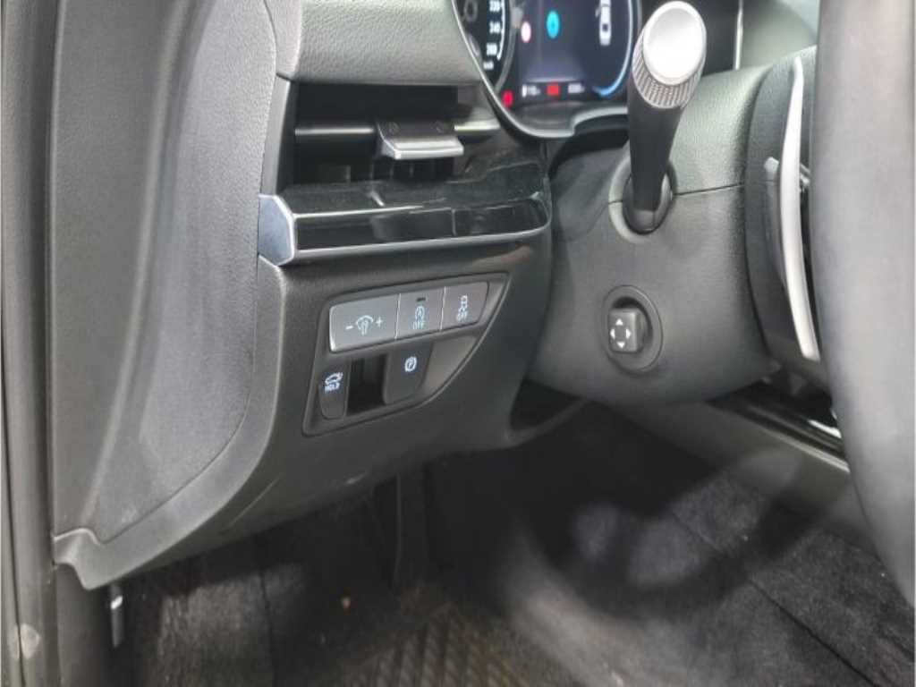 Genesis G80 - Vista 8