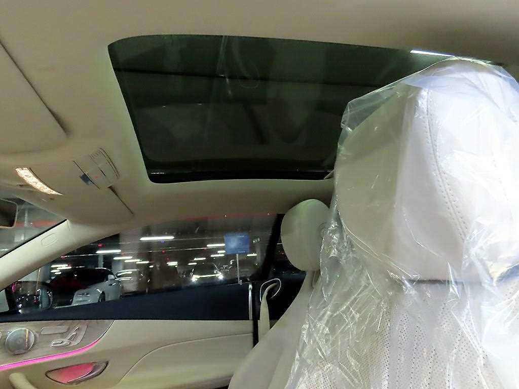 Mercedes Benz E class 2020 Blanco - Importación desde Corea - HF Imports Iquique - Foto 16