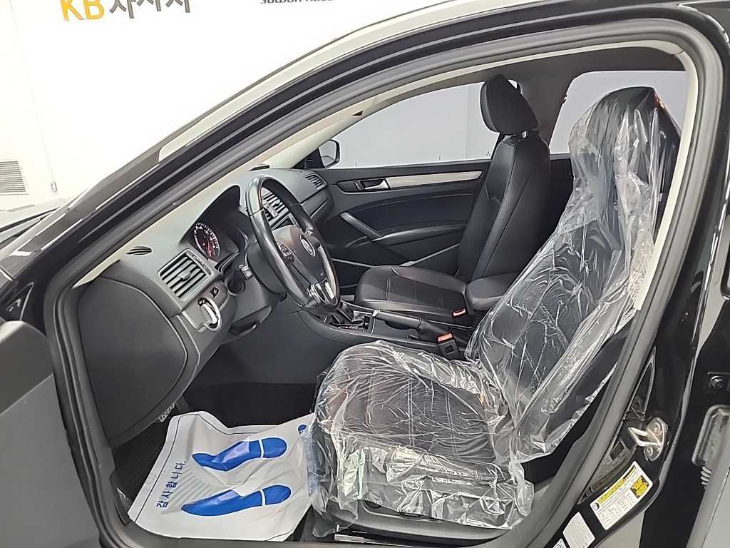 Volkswagen Passat - Vista 11