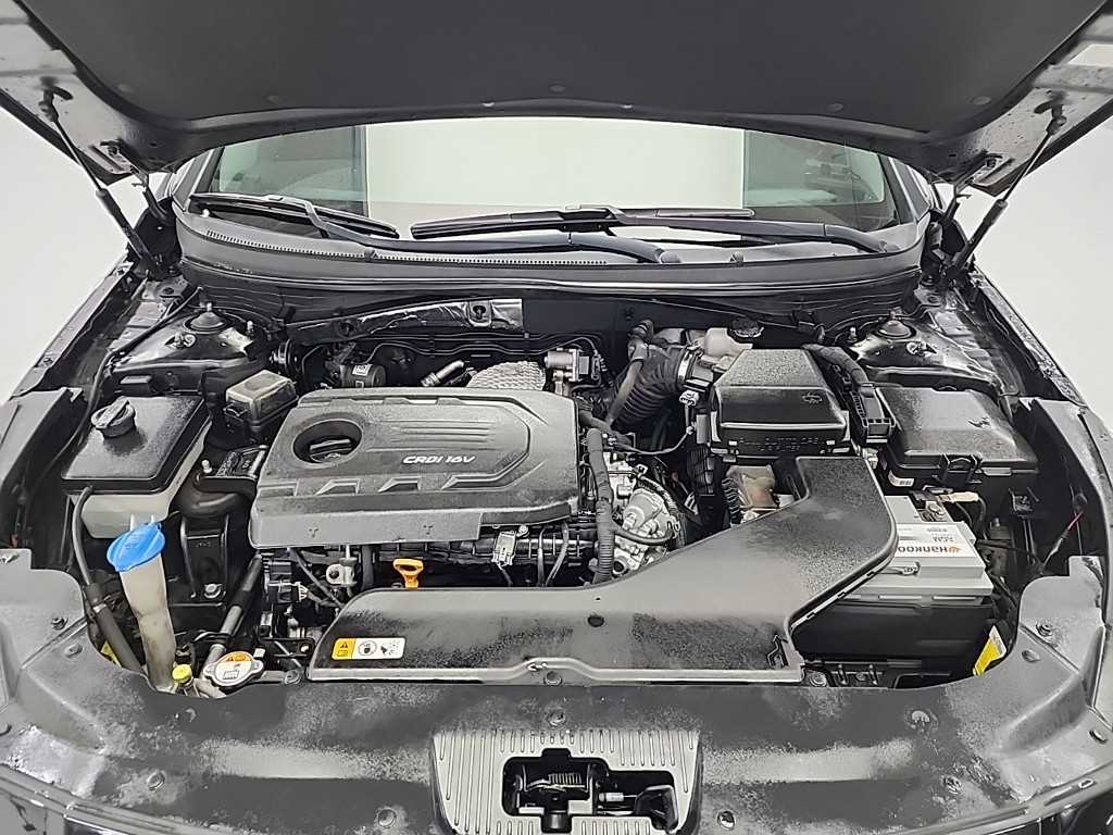 HYUNDAI Sonata - Vista 5