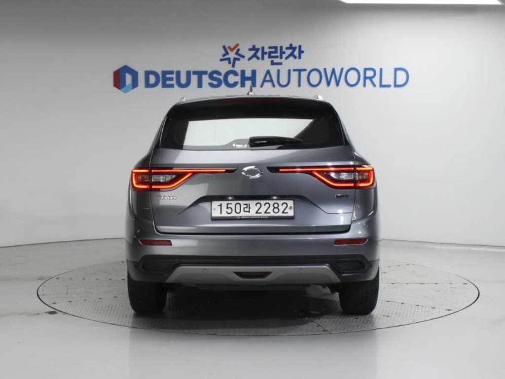 SAMSUNG QM6 - Vista 4