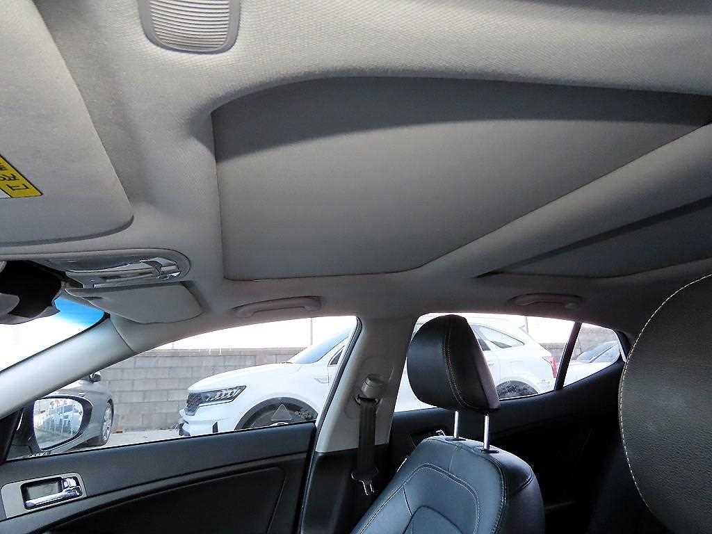 KIA K5 2011 Blanco - Importación desde Corea - HF Imports Iquique - Foto 17