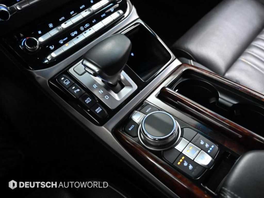 Genesis EQ900 - Vista 9