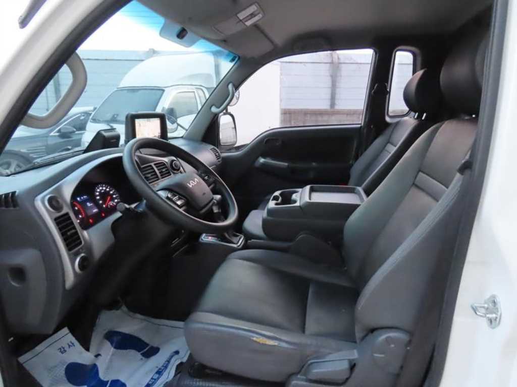 Small Truck Normal Box(High Deck) - Vista 8