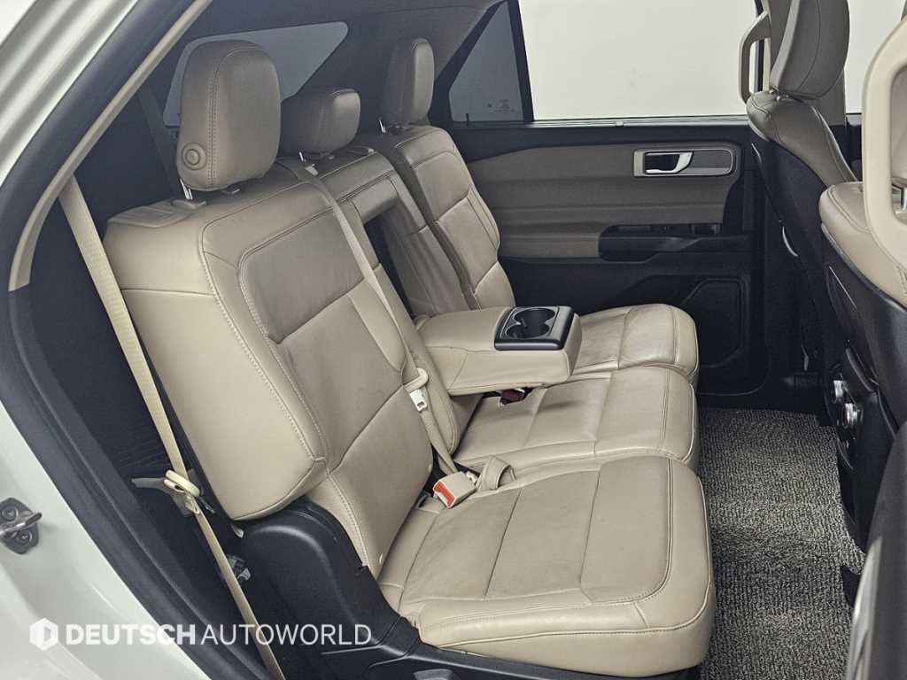 Ford Explorer - Vista 12